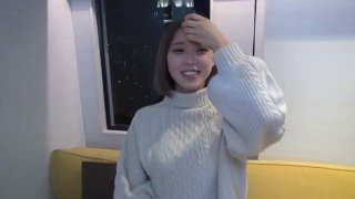 《女优面试三》初次试镜被导演安排跟经验丰富的AV男优...